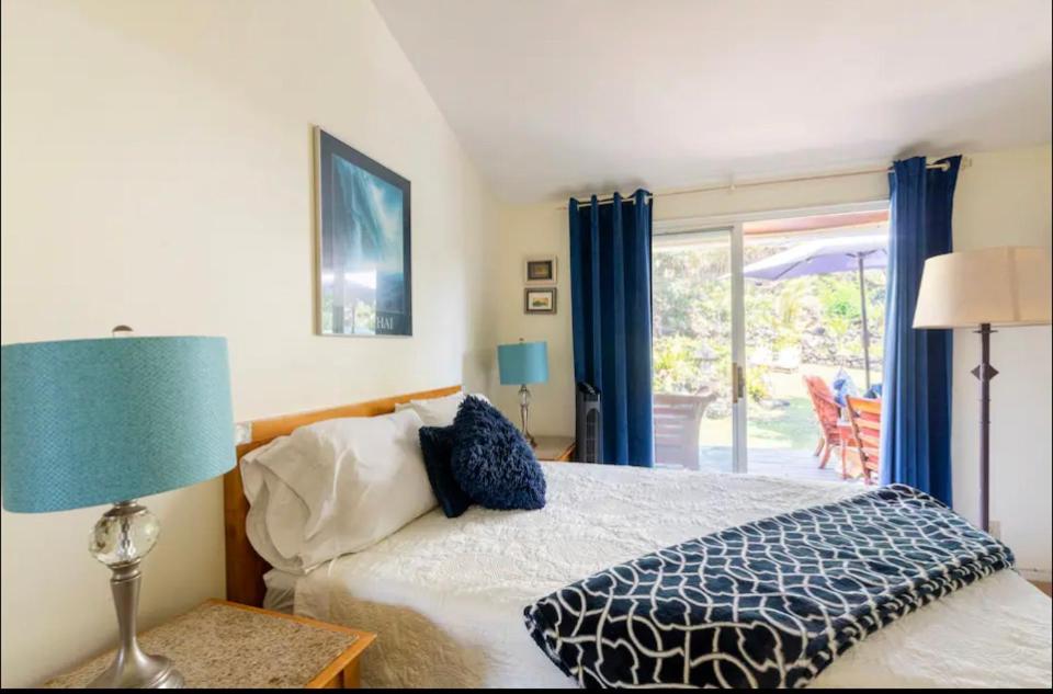 Kona Surf Ohana Hotel Kailua-Kona Ngoại thất bức ảnh